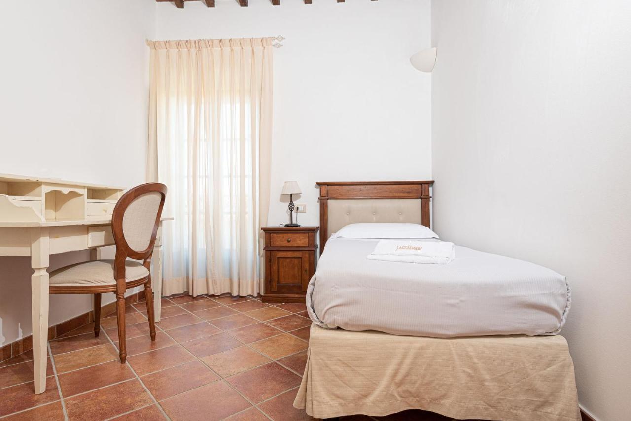 Salvapiano Holiday Ranch Farm stay *